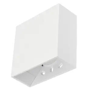 Arandela Led Trevo 4 Fachos Ajustáveis 4W 3000K Bivolt IP65 Branca 3193 - Gaya